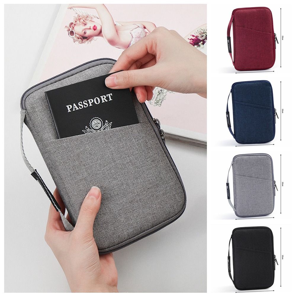 Travel Accessories Travel Wall - огляд і ціна Travel Accessories Passport Holder