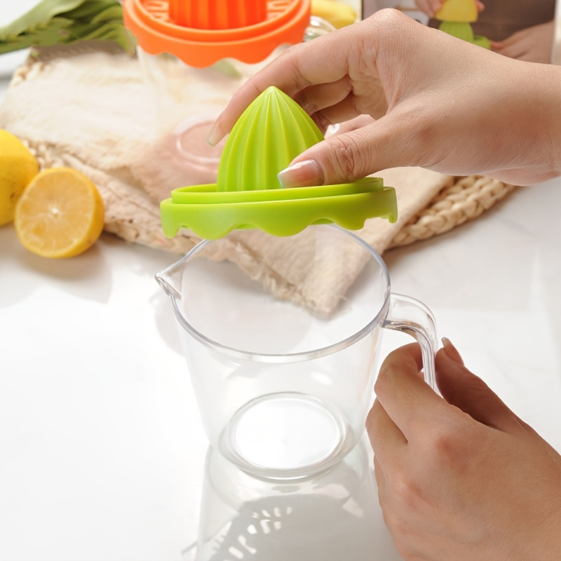 Manual Portable Citrus Juicer  - огляд і ціна Travel Kitchen Accessories